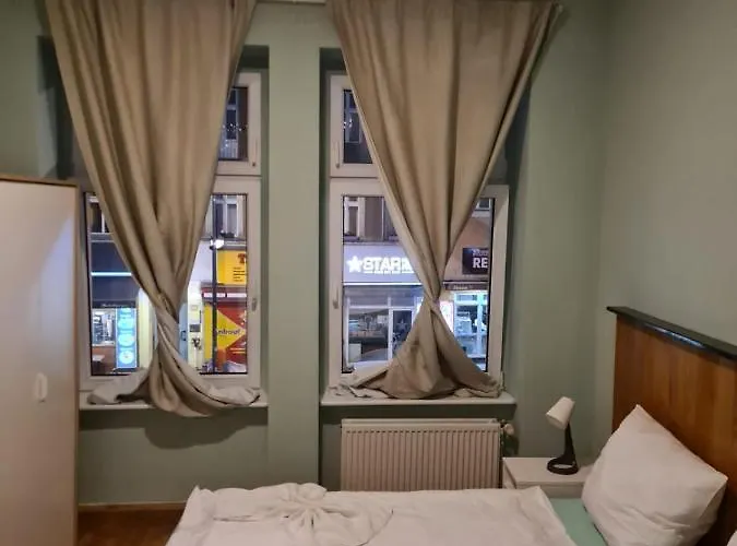 Hotel hostel Zafir