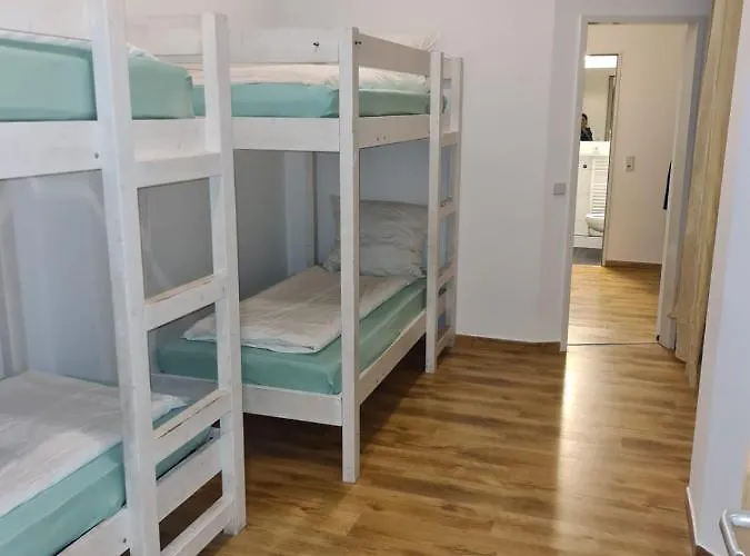 Hotel hostel Zafir